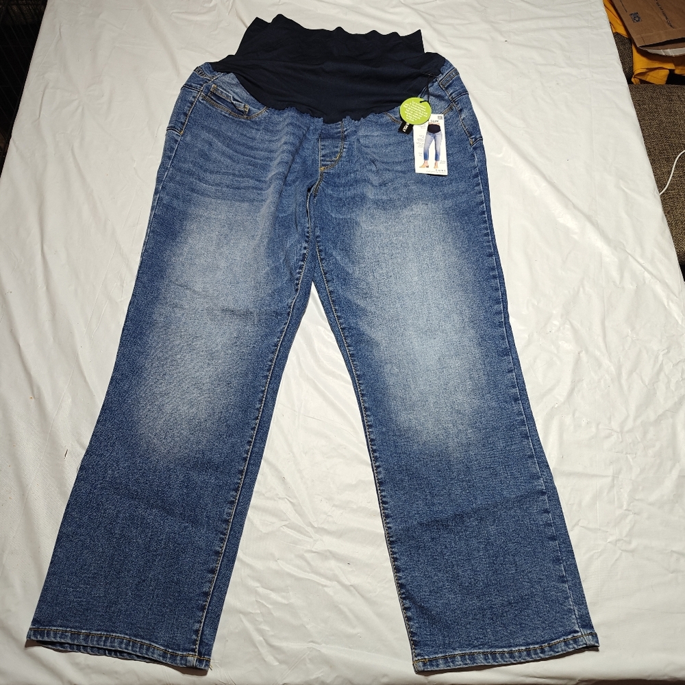 S.O.N.G. Maternity Over Belly Curvy Slim Jeans in an ankle length Size XL